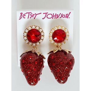 🍓 BETSEY JOHNSON Large Red Glitter Strawberry Crystal Drop Earrings NEW